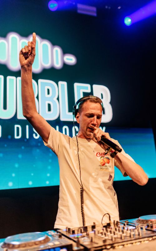 DJ DouBBle B Allround DJ uit de Achterhoek Gelderland